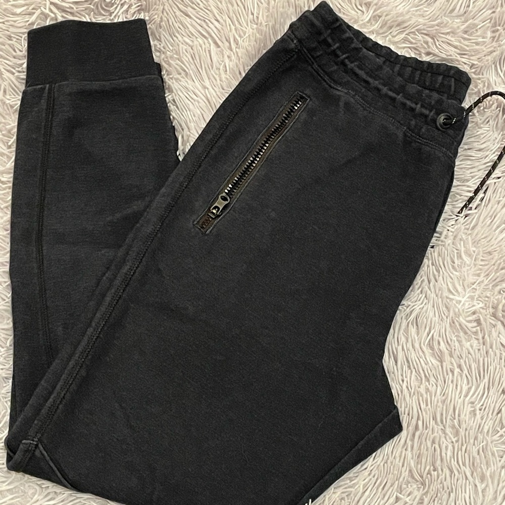 American Eagle Men’s Joggers